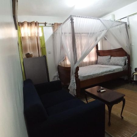 Safi Apartment Момбаса Екстериор снимка